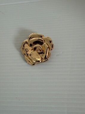 Gold Rose Brooch Pin - Women's Jewelry